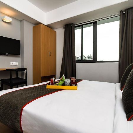 Townhouse C Scheme Ahinsa Circle Hotel Jaipur Exterior foto